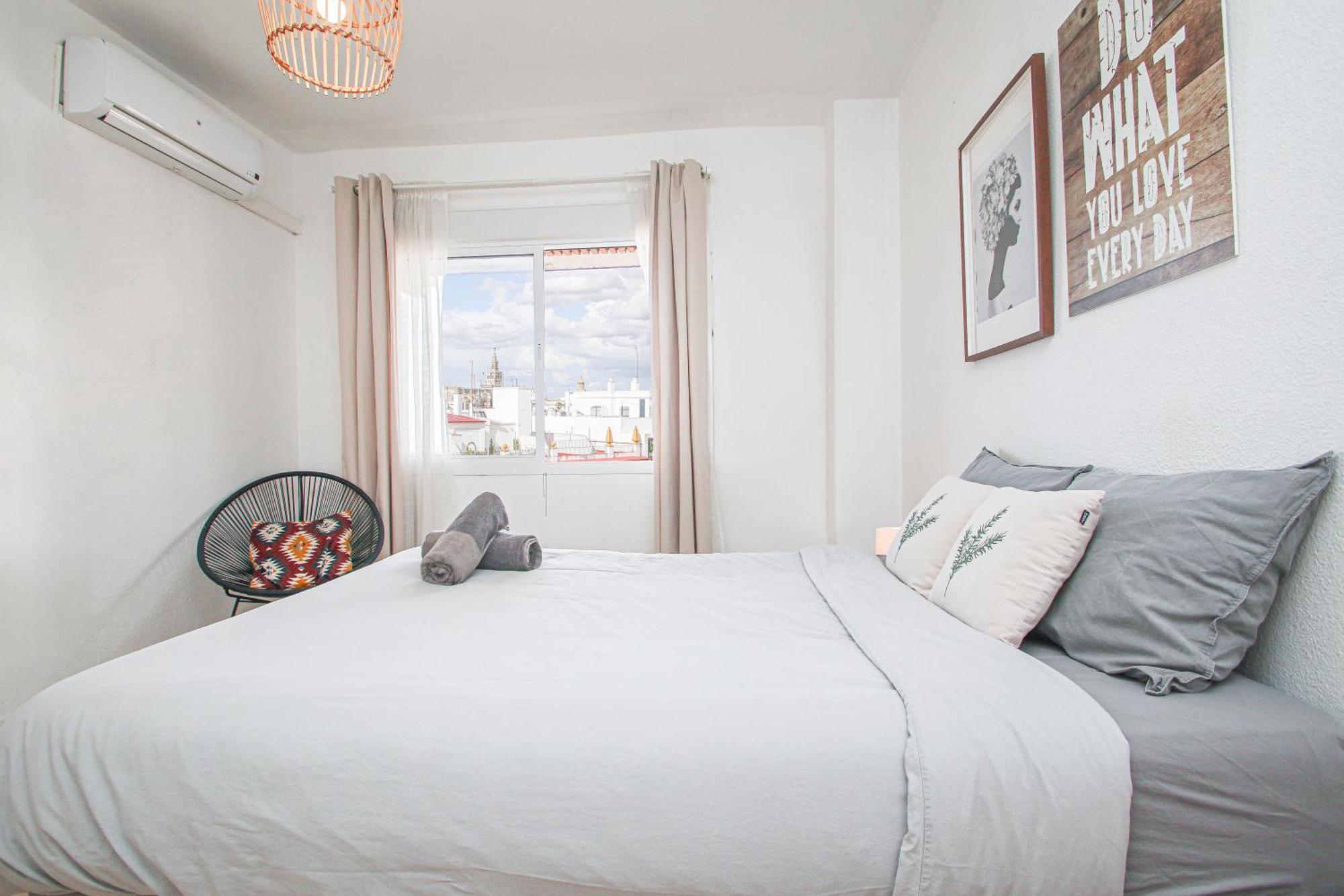 Stunning Apt W Views To Giralda - 15 Minutes Walk Sevilla Exterior foto